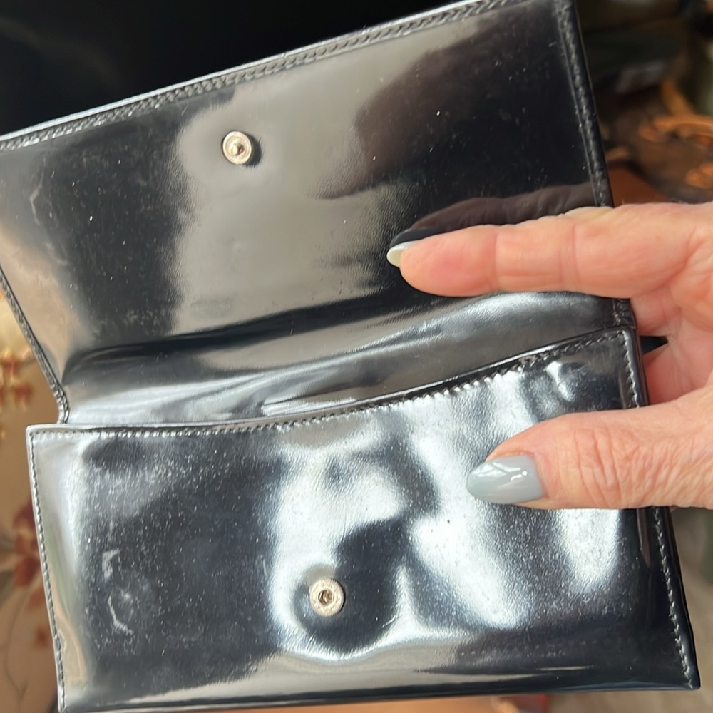 Wallet- Gucci’s Tom Ford era!   Sleek and subdued. - Picture 4 of 7